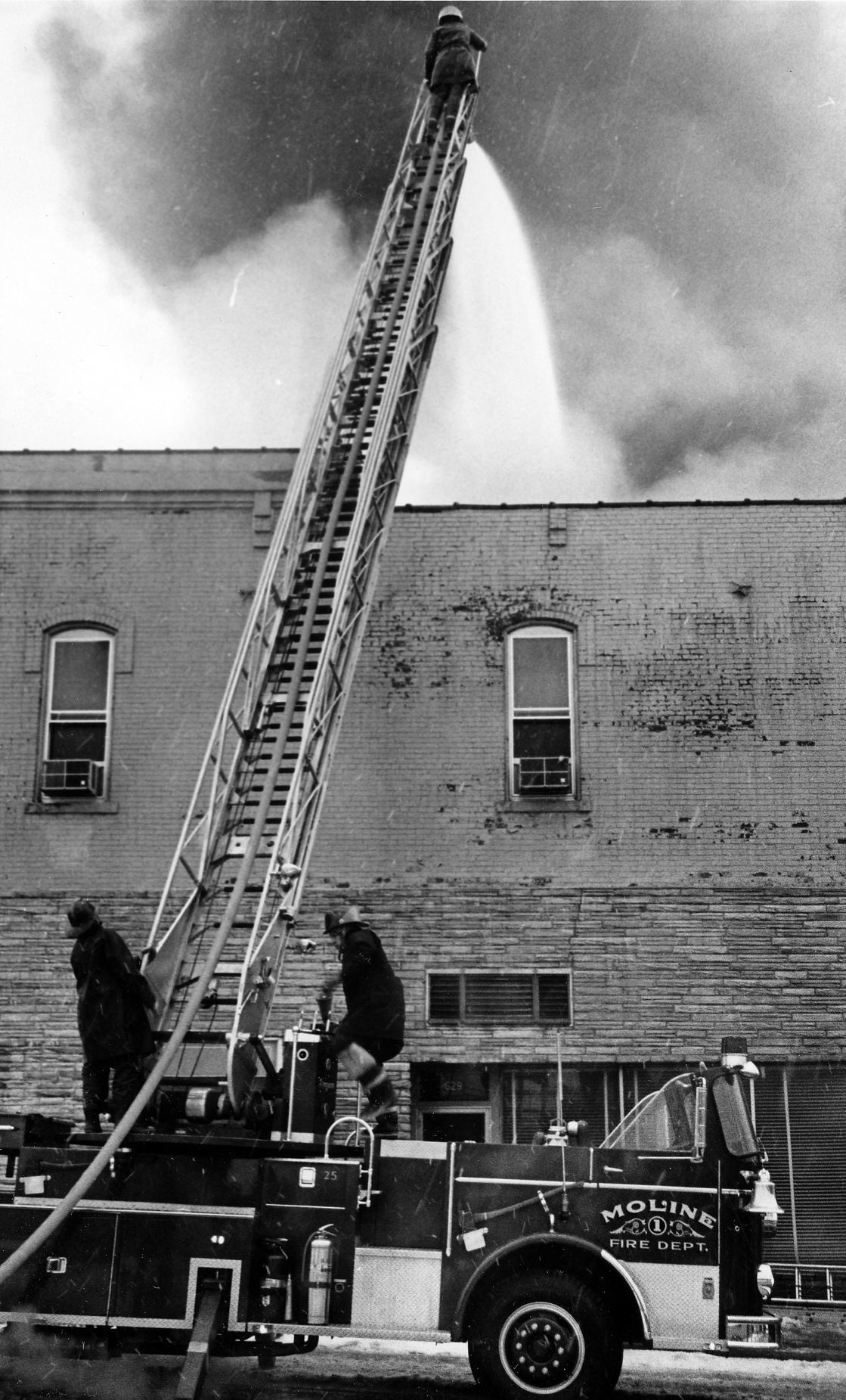 110819-Fires-of-the-70s-006